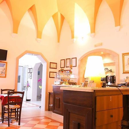 Albergo Vittoria Taviano Kültér fotó