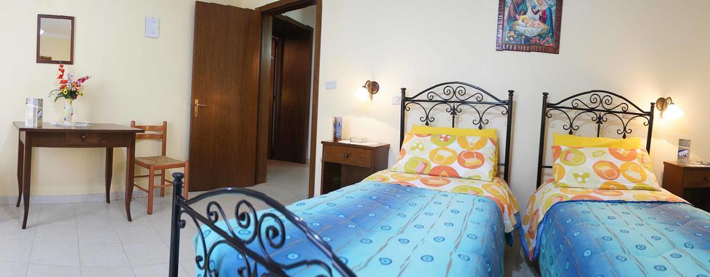 Albergo Vittoria Taviano Kültér fotó